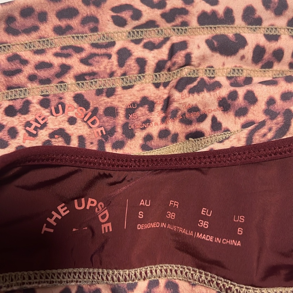 The Upside Leopard Set - Picture 6 of 6